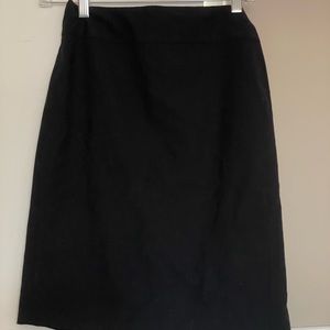 Black tailored A-line pencil skirt